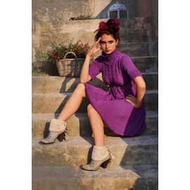 ​Pletené šaty fialové